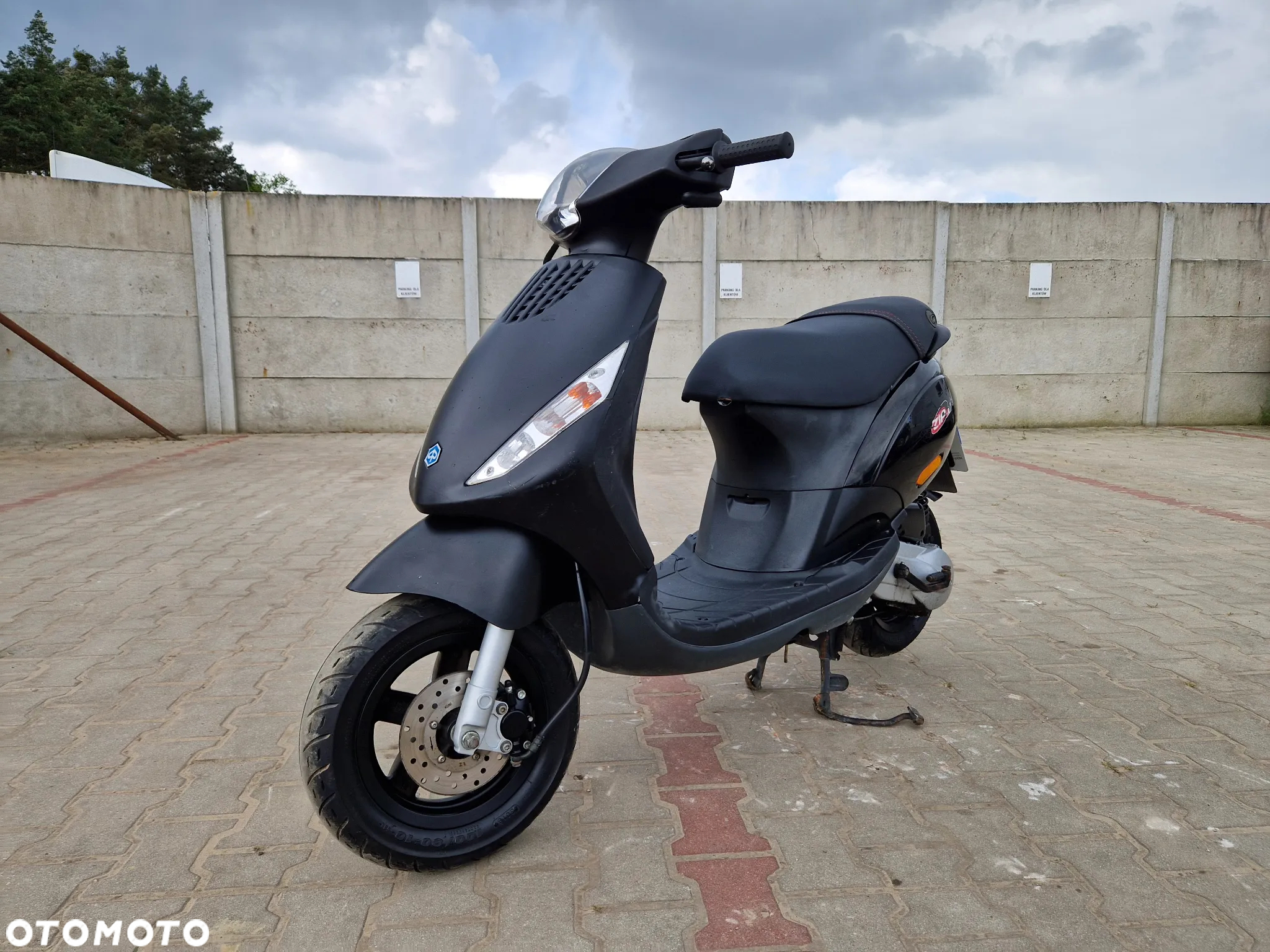 Piaggio ZIP - 9