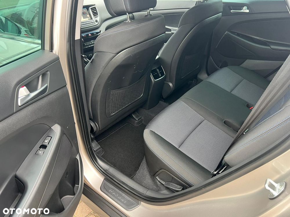 Hyundai Tucson 1.6 GDi 2WD Trend - 18