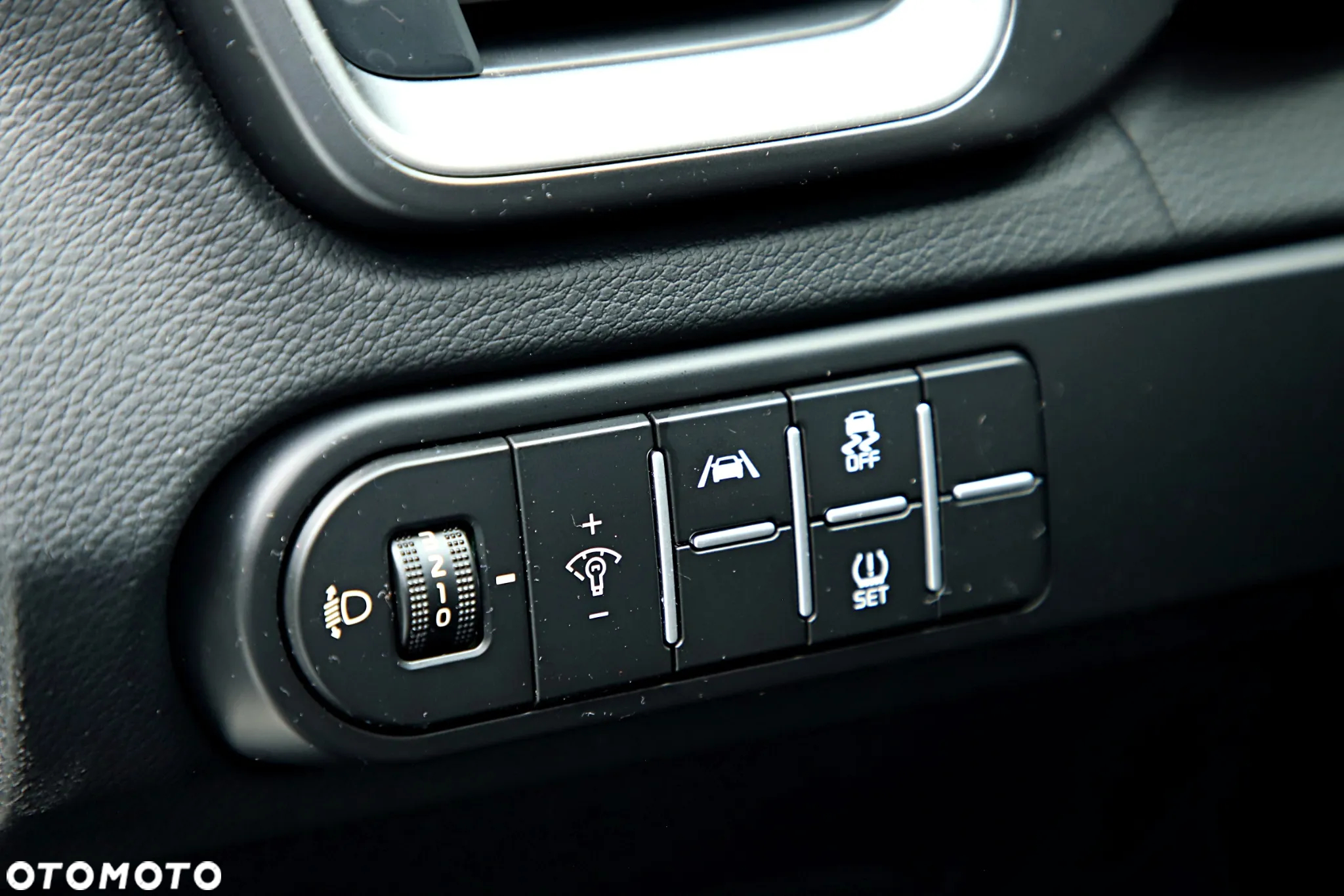 Kia Ceed 1.5 T-GDI M DCT - 25