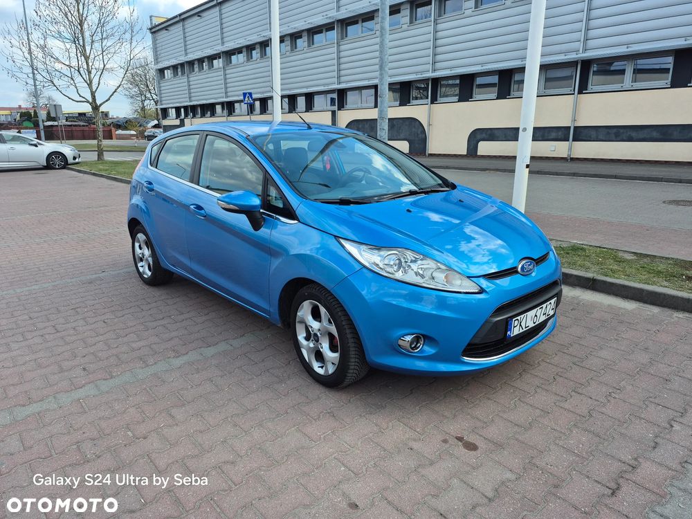 Ford Fiesta 1.4 Champions Edition - 2
