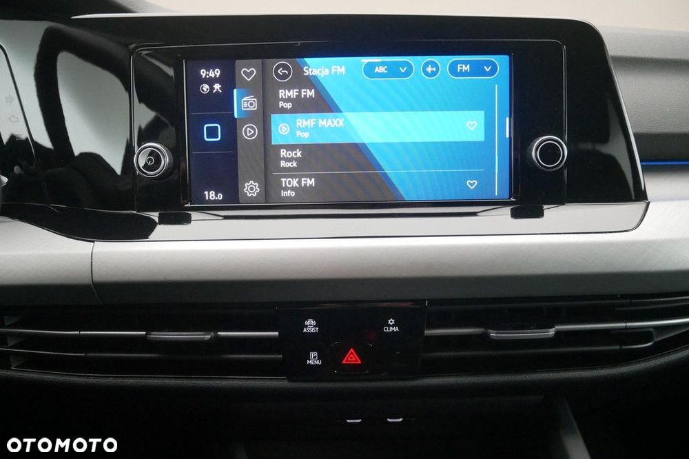 Volkswagen Golf Variant - 10