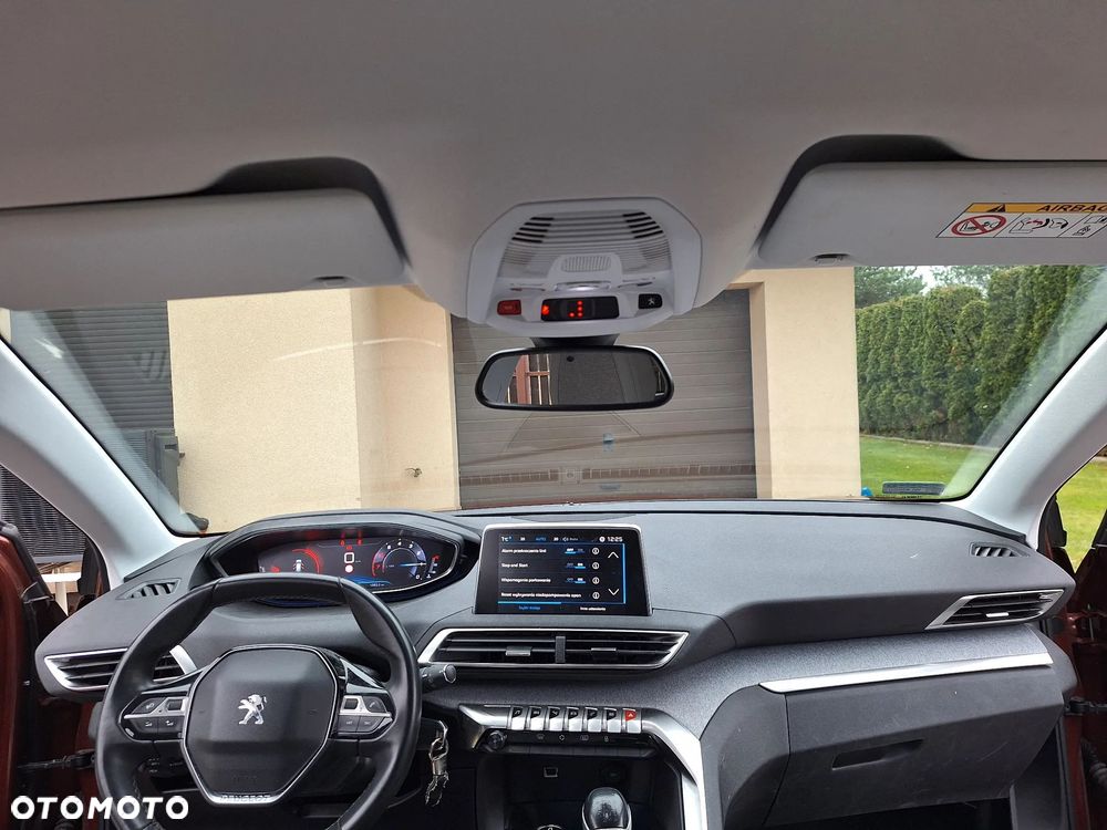 Peugeot 3008 1.2 PureTech Allure S&S - 15