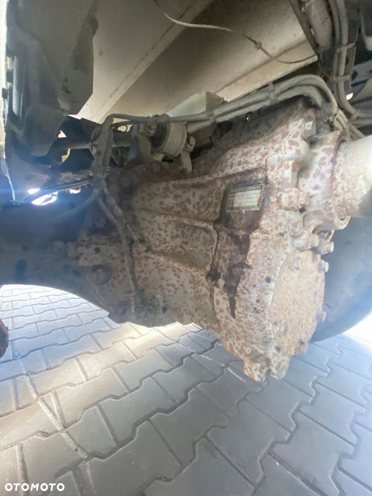 KOMPLETNY WÓZEK TYLNY 8x4 8X6 6x4 MERCEDES A6813502114 43-13 3.31 - 2