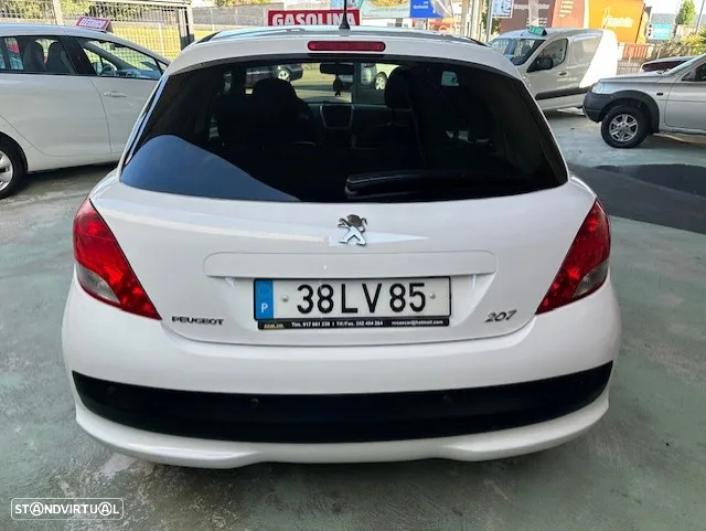 Peugeot 207 1.4 16V Trendy - 7