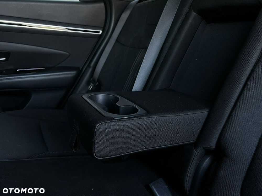 Hyundai Tucson - 16