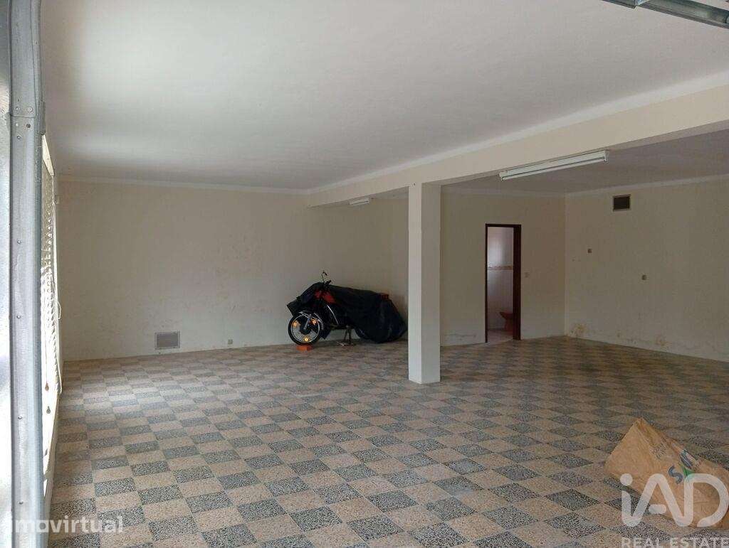 Casa / Villa T3 em Tomar e Santa Maria dos Olivais - Grande imagem: 3/37