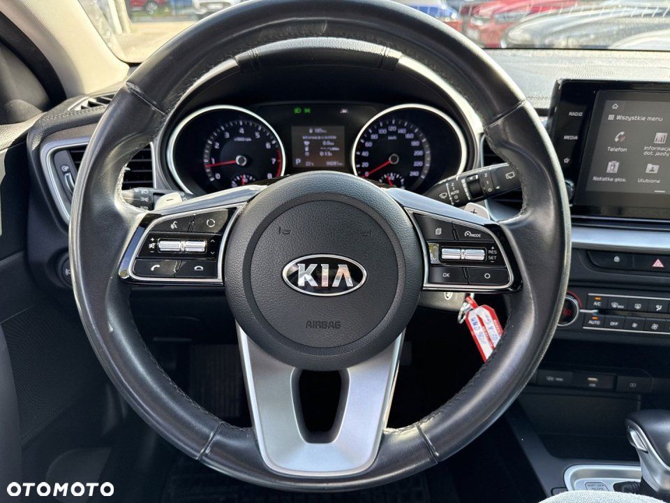 Kia XCeed - 15