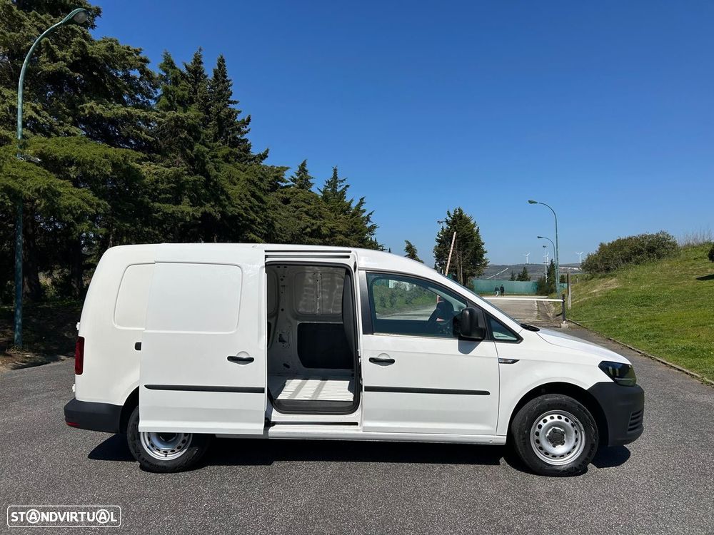 VW Caddy Maxi 2.0 TDi BM Extra AC - 9