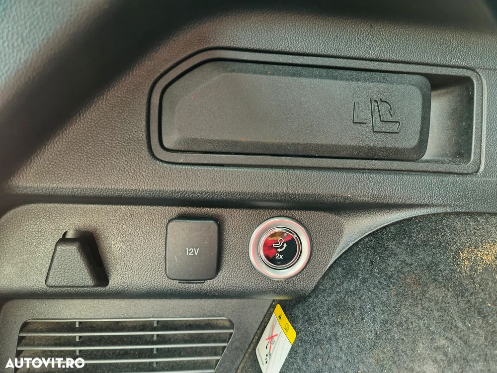 Ford Kuga 2.5 Duratec PHEV ST Line X - 21