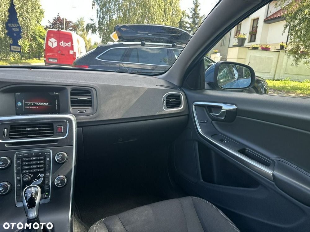 Volvo V60 - 17