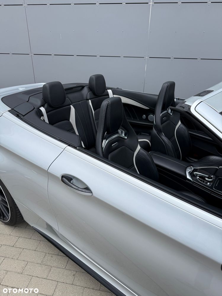 Mercedes-Benz Klasa C AMG 63 S AMG Speedshift 7G-MCT - 28