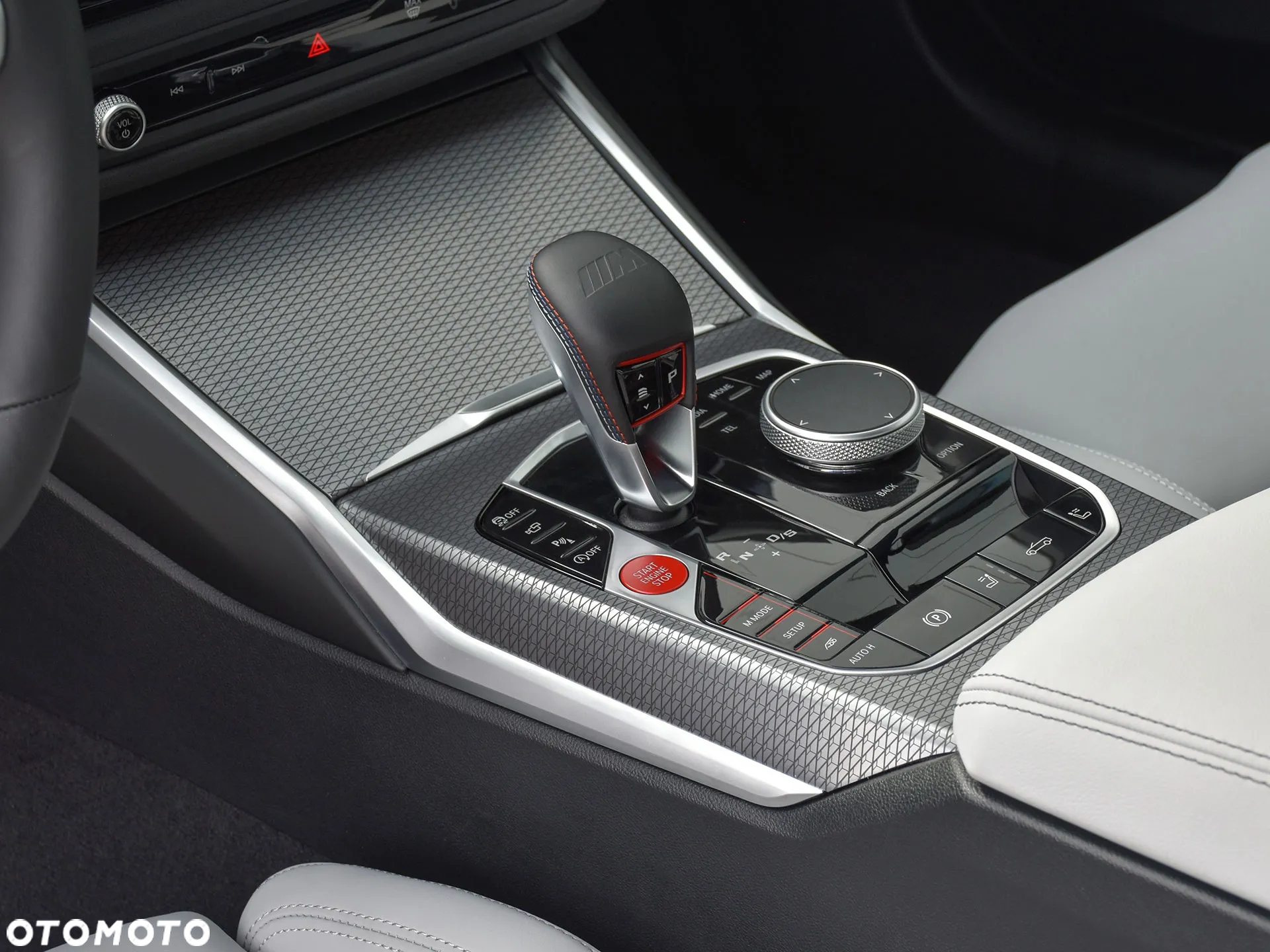 BMW M4 Competition M xDrive - 19