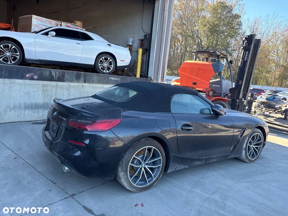 BMW Z4 sDrive30i Sport Line - 17