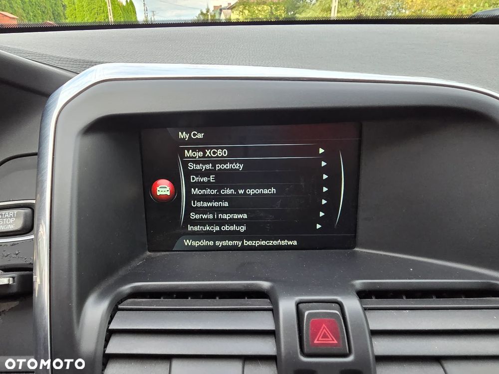 Volvo XC 60 D3 Drive-E Momentum - 29