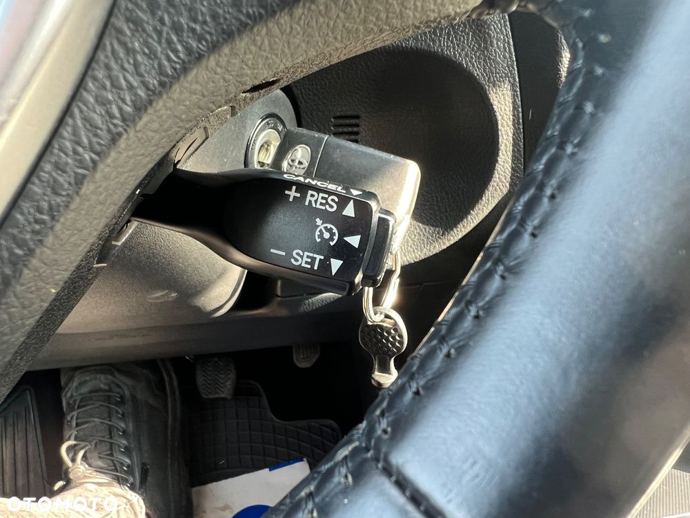 Toyota Auris 1.6 Dynamic - 18