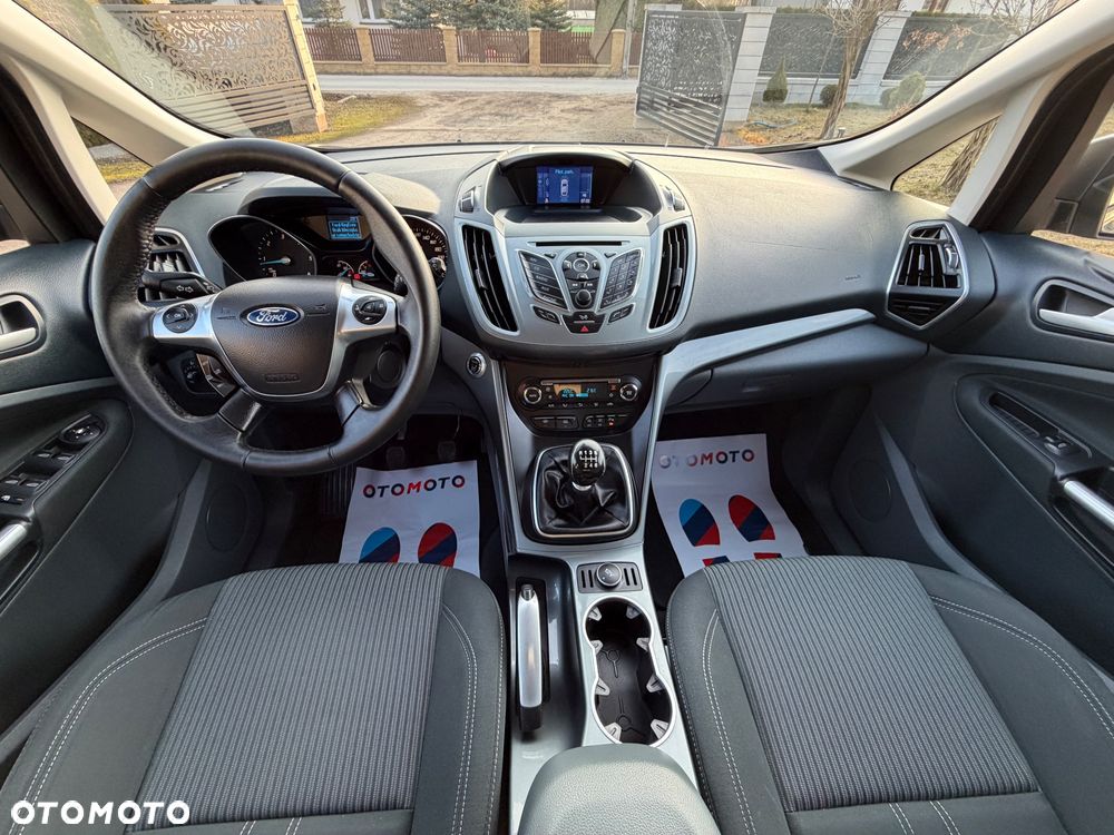 Ford Grand C-MAX - 8
