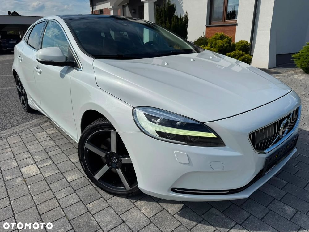 Volvo V40 D3 Drive-E Inscription - 13