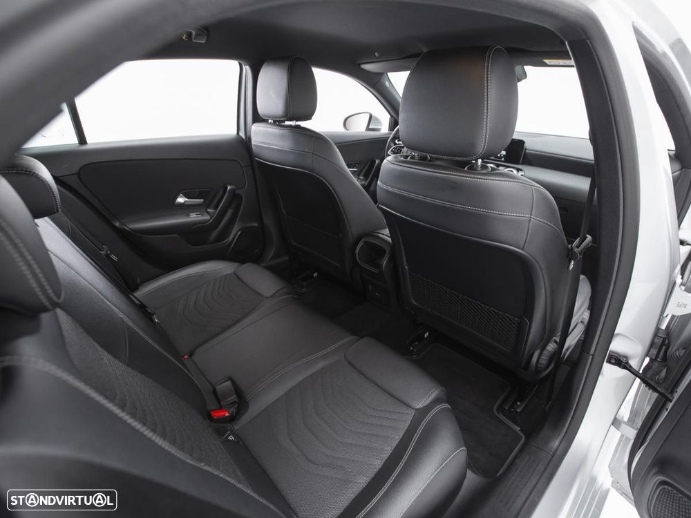 Mercedes-Benz A 160 d Style - 11