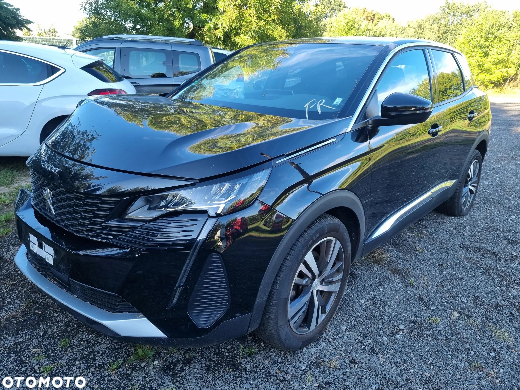 Peugeot 3008 PureTech 130 Stop & Start GPF EAT8 Allure - 1