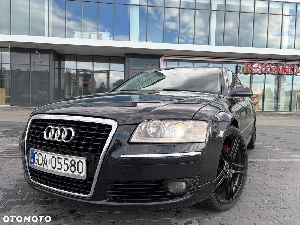 Audi A8 - 1