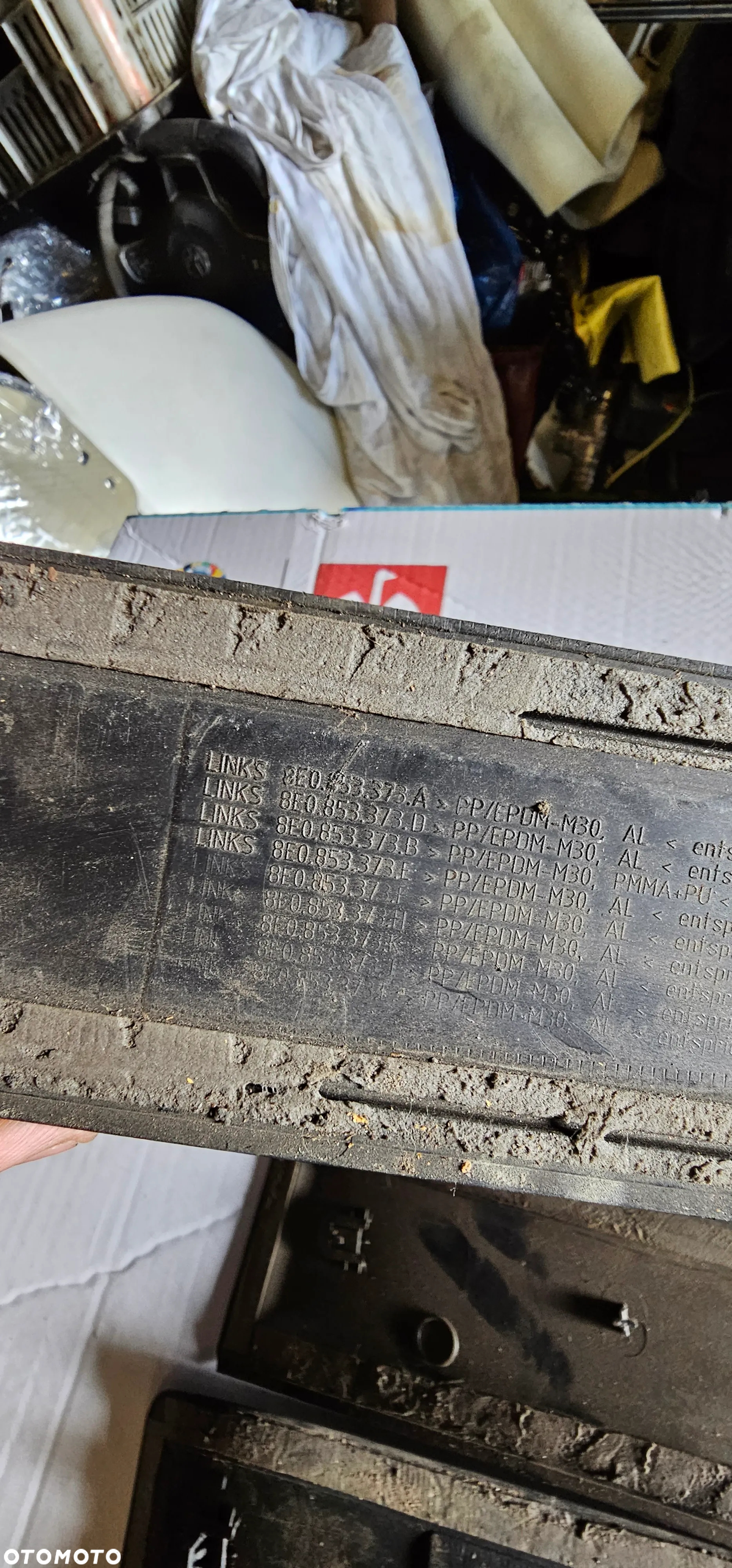 Listwy wewnętrzne progowe Audi RS4 B7 komplet - 6