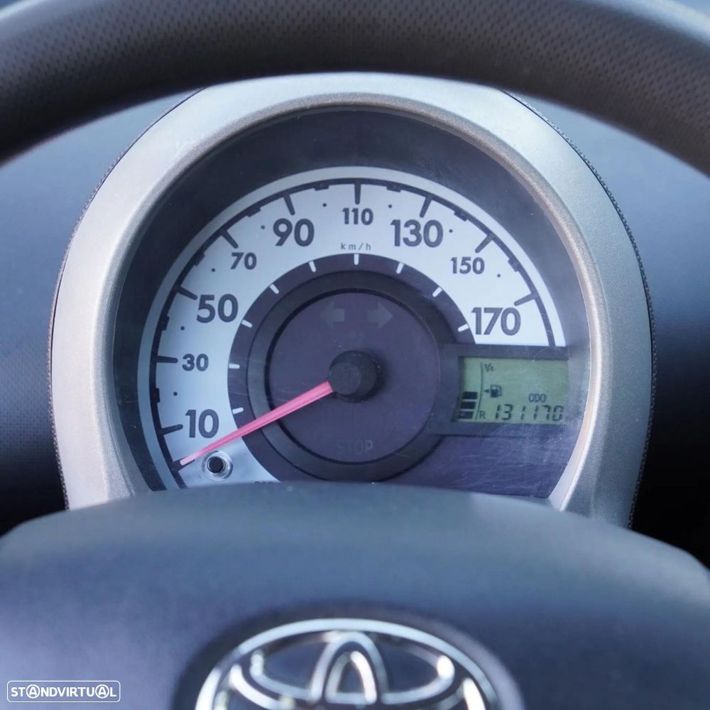 Toyota Aygo - 13