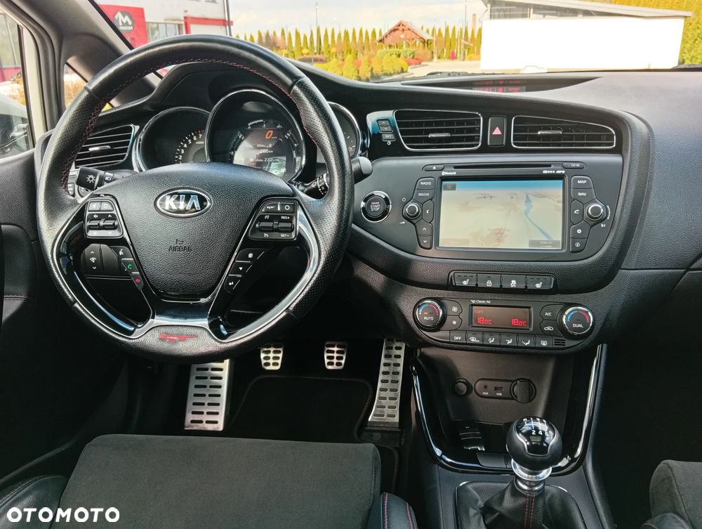 Kia Ceed 1.6 T-GDI GT-Track - 19