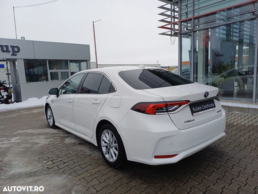 Toyota Corolla 1.8 HSD Dynamic - 6