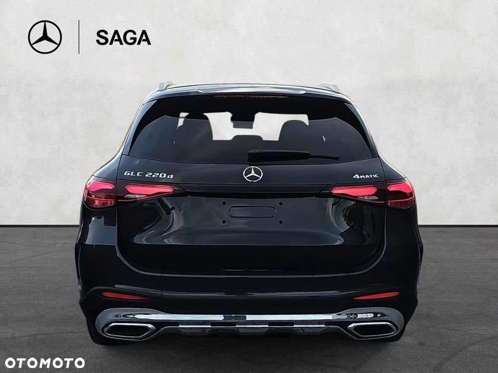 Mercedes-Benz GLC - 6