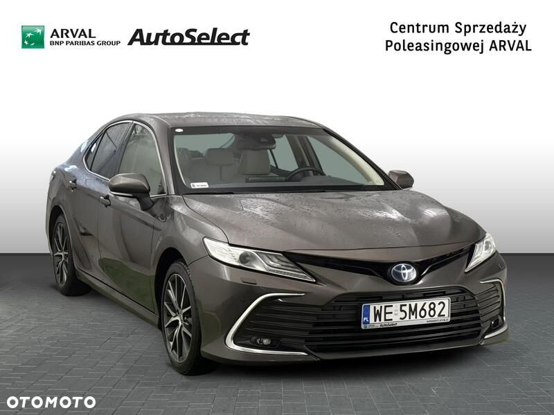 Toyota Camry 2.5 Hybrid Executive CVT - 8
