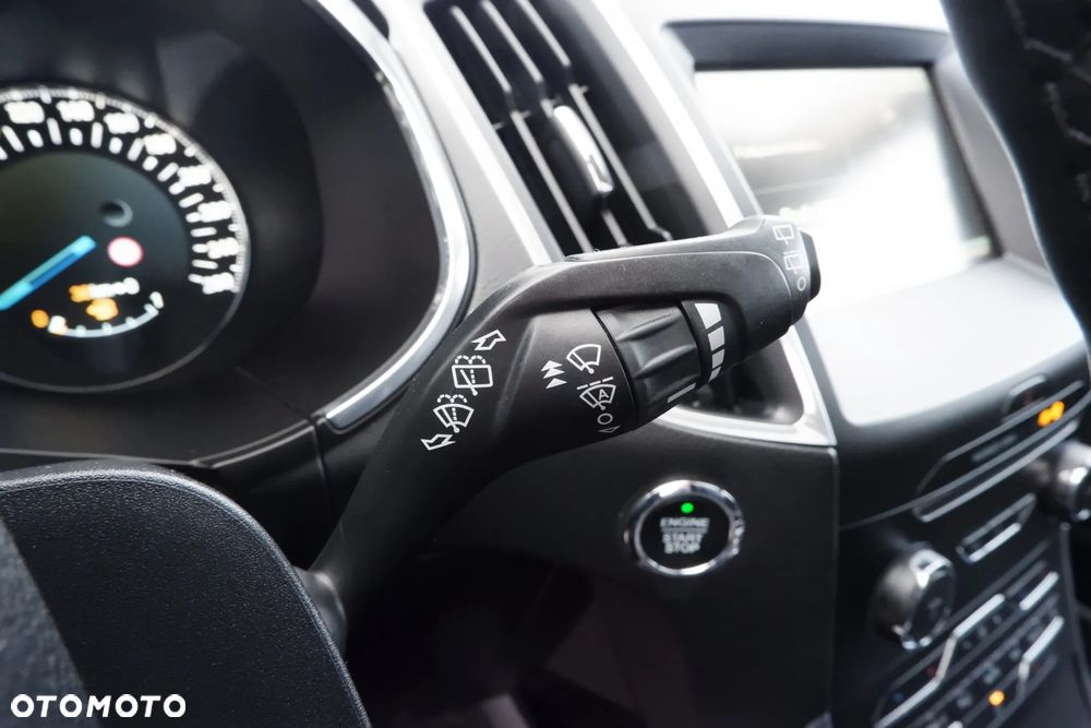 Ford S-Max 2.0 TDCi 4WD Titanium PowerShift - 19