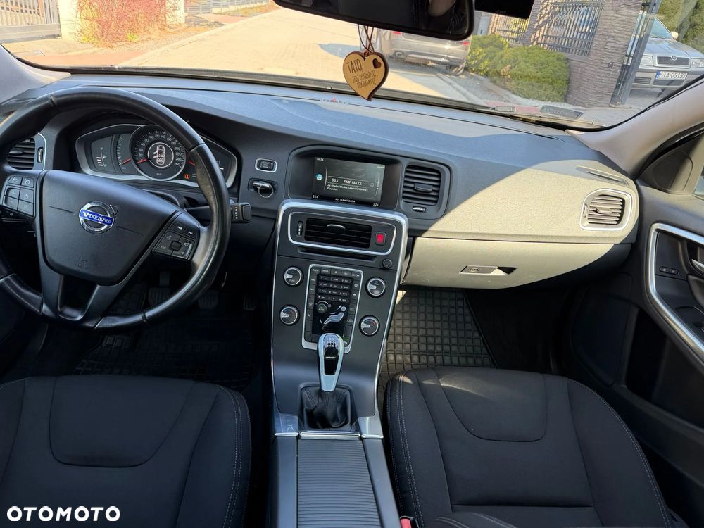 Volvo S60 D2 Kinetic - 11