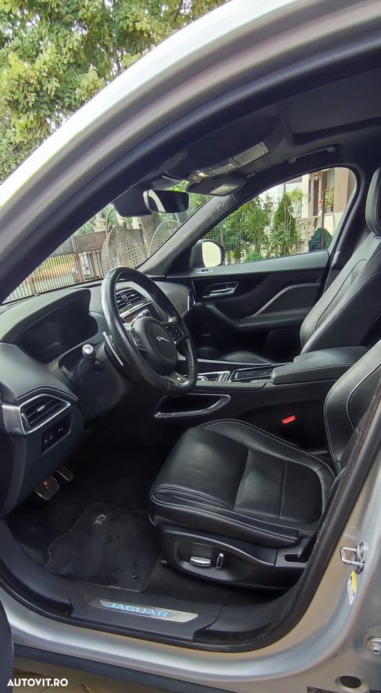 Jaguar F-Pace 20d AWD R-Sport - 2