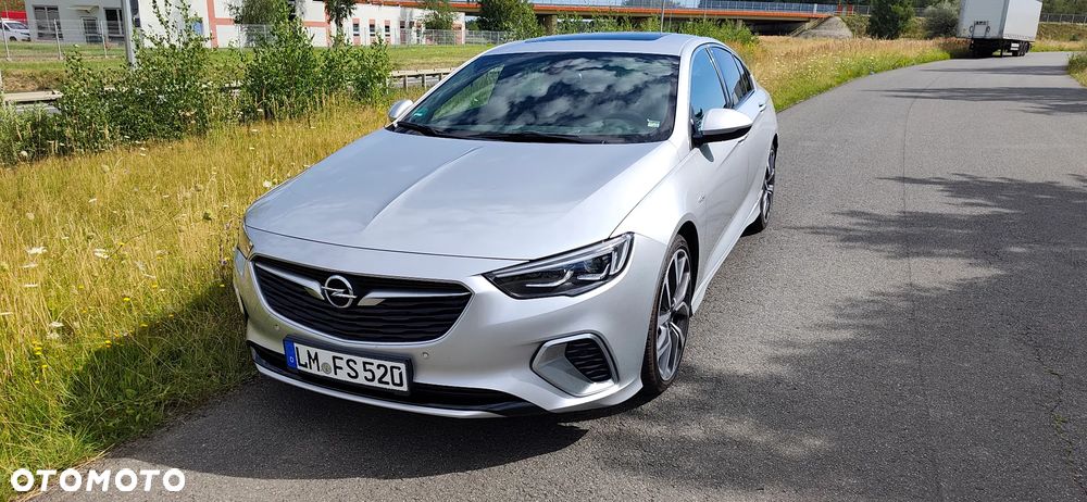 Opel Insignia 2.0 T 4x4 GSi S&S - 4