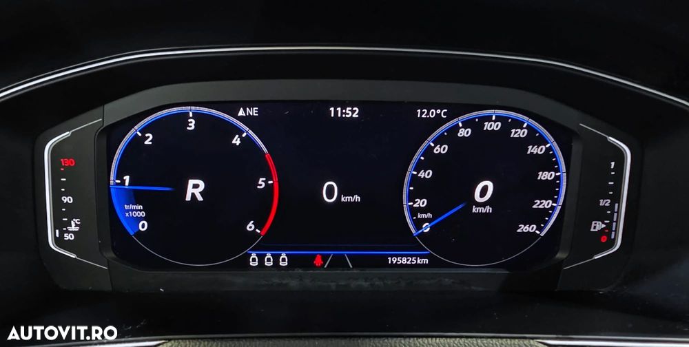 Volkswagen Passat 2.0 TDI DSG Comfortline - 10