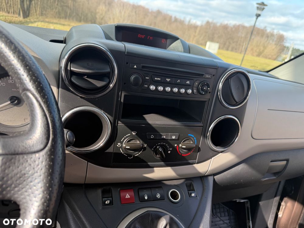 Peugeot Partner - 26