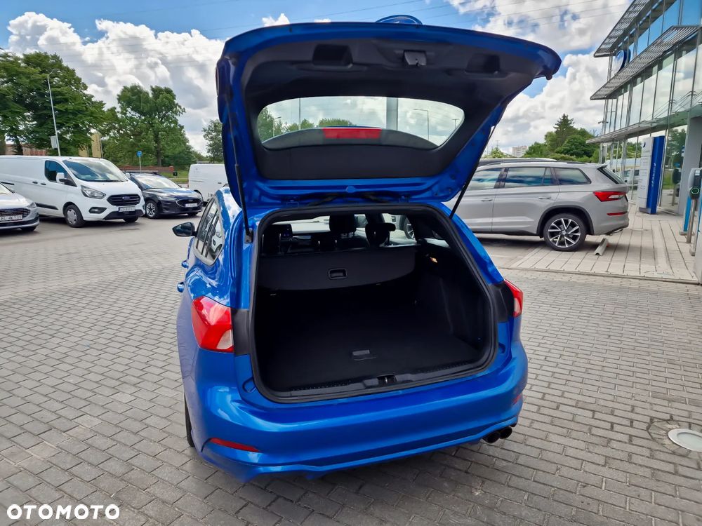 Ford Focus SW 1.5 EcoBoost ST-Line - 22