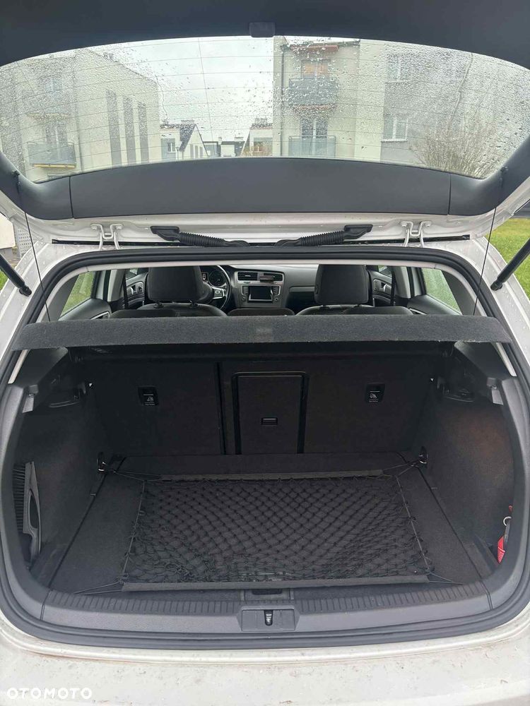 Volkswagen Golf 1.4 TSI BMT Highline DSG - 9