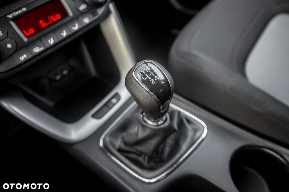 Kia Ceed 1.6 CRDi 128 Dream Team Edition - 29