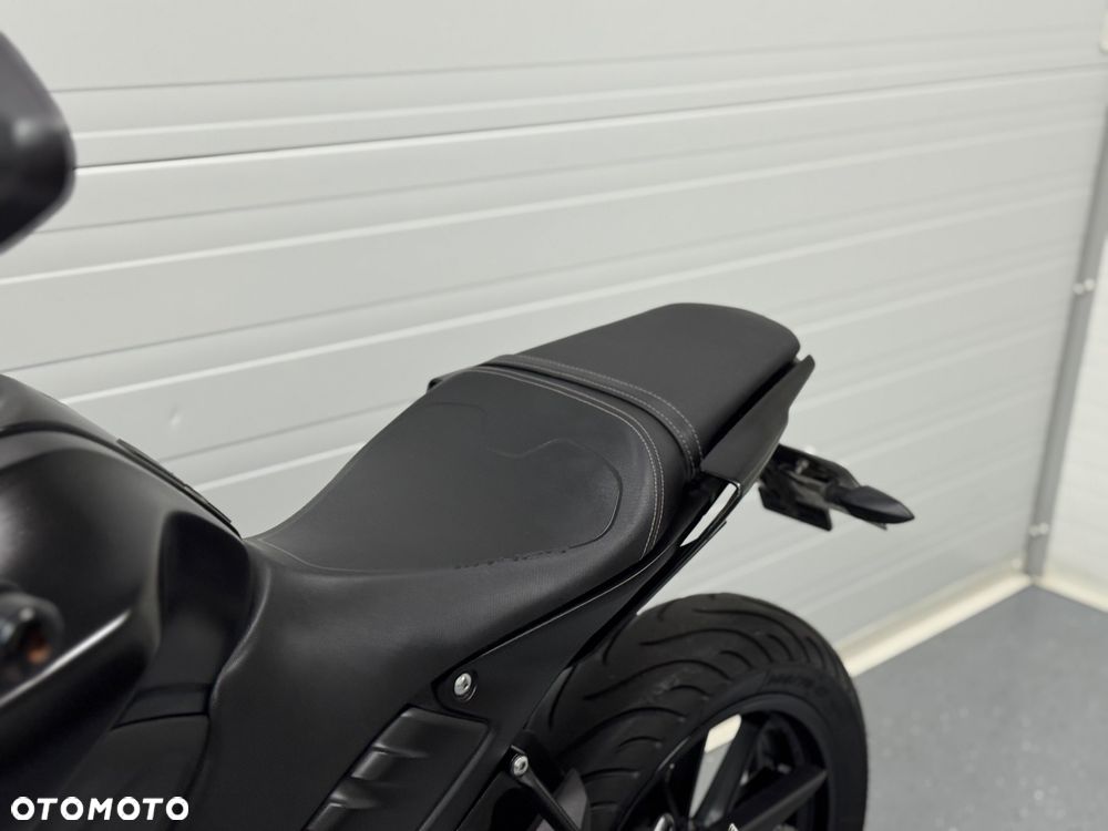 Yamaha MT - 17
