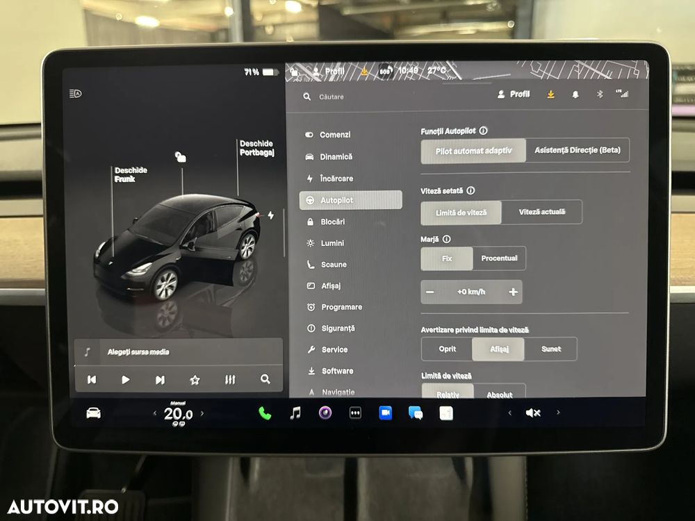 TESLA Model Y 2023 — imagine 17