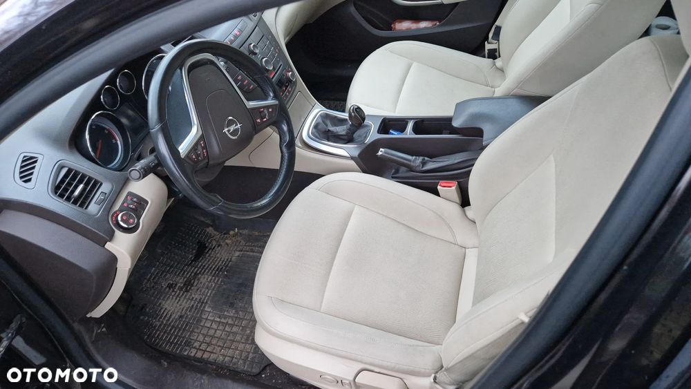 Opel Insignia 2.0 CDTI Active - 11