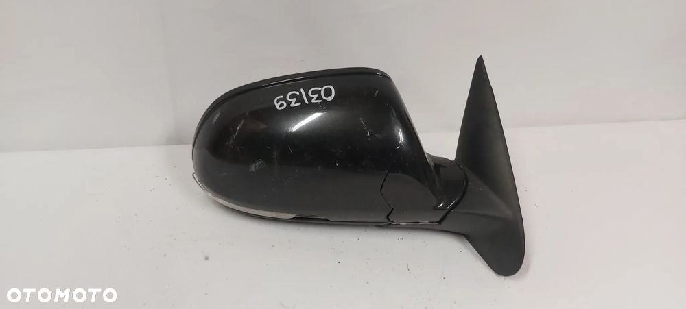 .  LUSTERKO ELEKTRYCZNE SKODA OCTAVIA 2 LIFT PRAWE 7PIN LF9R CZARNY !USZKODZONY MIGACZ+OBUDOWA! !BRAK KOSTKI! !PODŚWIETLANE! - 1