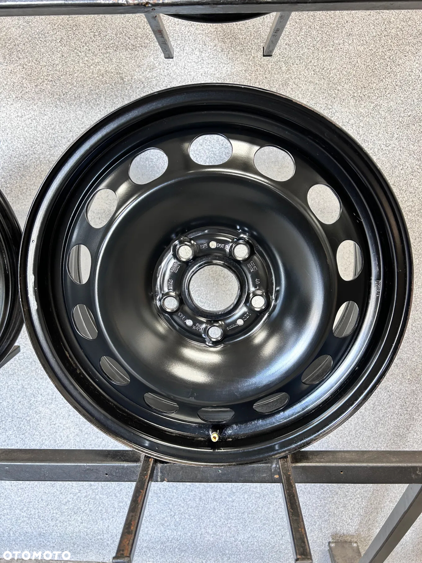 4 FELGI STAL. VW T-ROC,GOLF 8,JETTA,AUDI Q2 16'' 6J ET43 NR: 5Q0 601027 CJ - 5