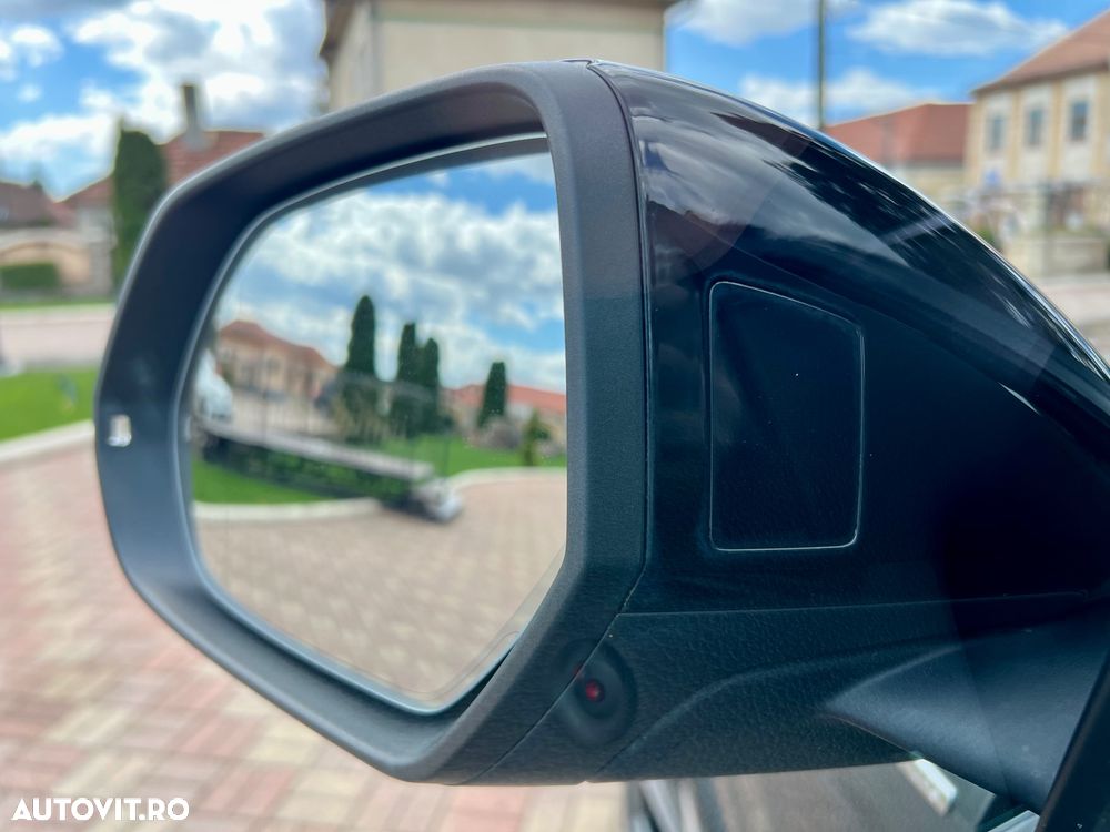 Audi Q8 60 TFSIe quattro tiptronic competition plus - 30