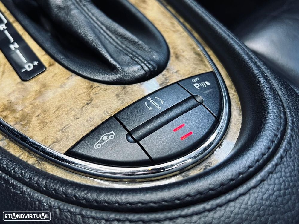 Mercedes-Benz CLS 320 CDI 7G-TRONIC - 32