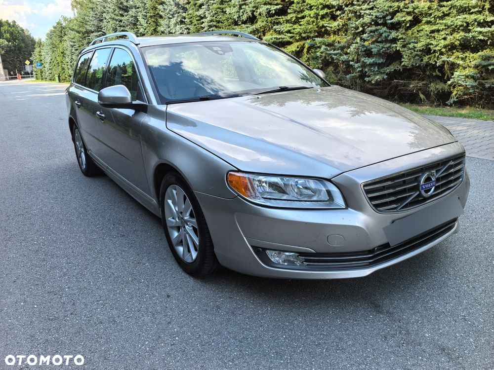 Volvo V70 D2 Dynamic Momentum - 25