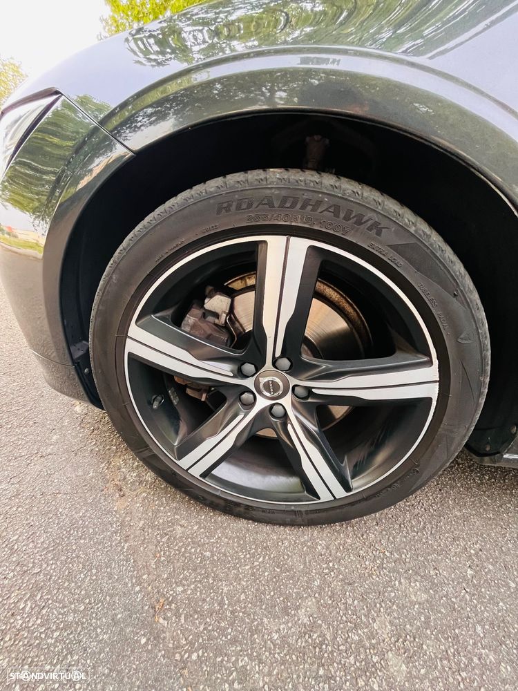Volvo V90 2.0 T8 R-Design AWD Geartronic - 28