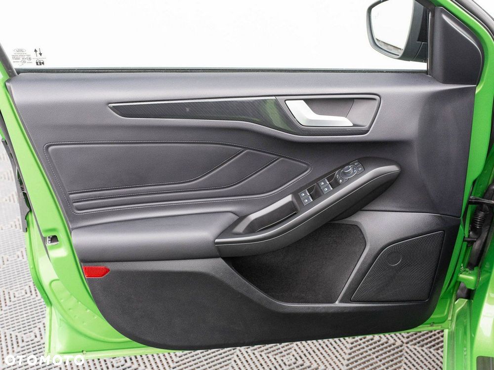 Ford Focus 2.3 EcoBoost ST X - 11