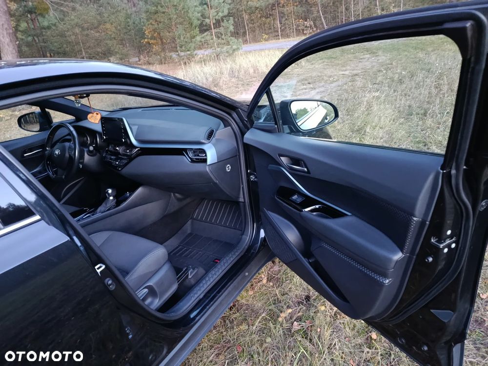 Toyota C-HR - 21